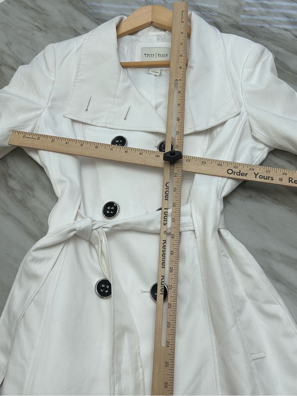 š¤MAKE OFFERš¤ White House Black Market White Double Breasted Trench Jacket MED - Picture 5 of 8